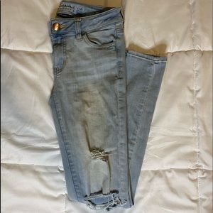 Light wash American Eagle jeans